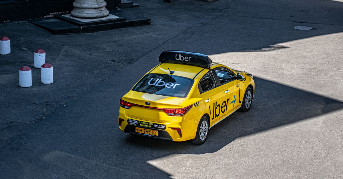 New Simulator Trains Autonomous Driving AI Without Human Data