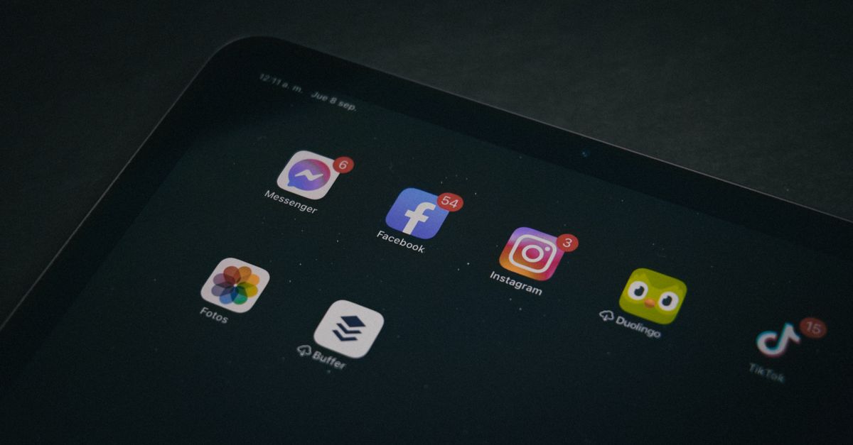 UMG and TikTok Extend Partnership to Police AI-Generated Music