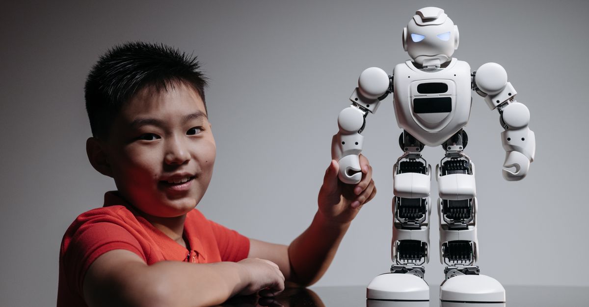 Why Viral Robot Videos Mislead the Public on AI Capabilities